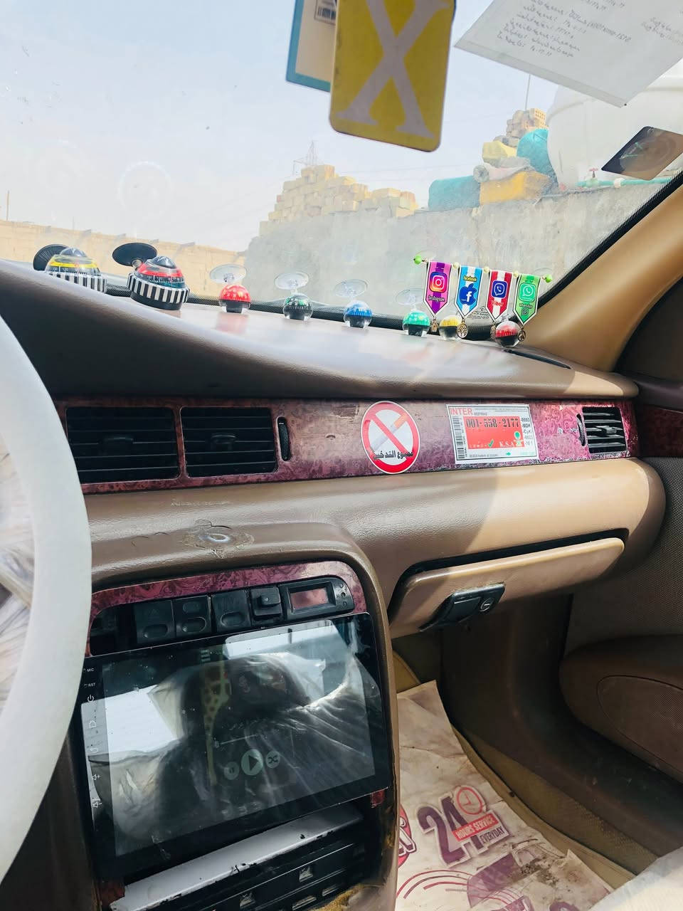 يالله سلام عليكم سمند للبيع موديل ٢٠١١جديده مكينة وكير كفاله تبريد ثلج تدفه كله شغال حداديه جديده صدر امامي خلفي جديد كهربائيات شغاله مصفره هيئه وغرامات سنويه جديده تحويل مباشر رقم لموبايل *********** غير متواجد عل فيس
