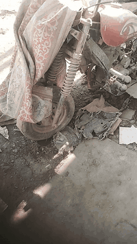 سلام عليكم ستوته للبيع ادوات بس بيه رقم شاصي ستوته جانت تشتغل بس تركناه سعره 125 قفل لاتجيني تكلي شني بيه مابيه مكفلوه من سرقه ***********
