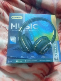 سماعه بلوتوث هواي مواصفات بيه شحن اذا تستعمله يوميه ضل اسبوعين متخلص أ...