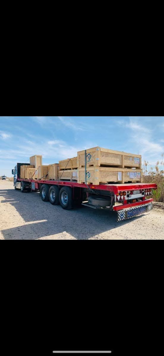 سكانيا 1996
طخم تاير جديد
عربانه مزوج طوناج 47
محرك 143 صفر 8 ستندر
شاصي 10 بدون باج
جناب 80 فافون
سياره جديده وجاهزه 
حصه كاز 
مكان سياره موصل
***********
