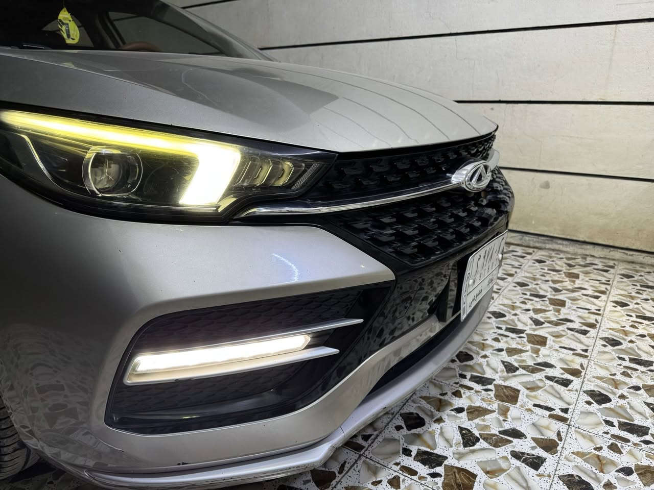 سلام عليكم اريزو 2020 ماشيه 63 فول الفول اعلى فئه بلشيري مستعجل على بيعته باقيله سنه ونص صير حره اسويلك وكاله عامه بكانه بغداد بيه صبغ بحافت الباب فقط دحجه بل صندوك بينه بل صور السعر 78$ ماكو هيج سعر بل اريزو سياره 4 كامرات سعر قفل سياره جديده بكانه بغداد هاتف 
***********
