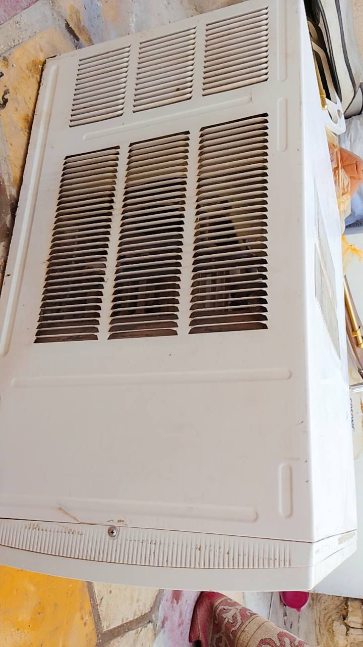 ناصريه منطقت الثوره 
سلام عليكم عندي مكيف نضيف كلش 
شرط ثلج ماخذا اب 450 
وريدا اب 350


**إذا كنت صاحب هذا الإعلان وتريد حذفه لأي سبب، رجاءا أرسل رسالة إلى الدعم الفني**