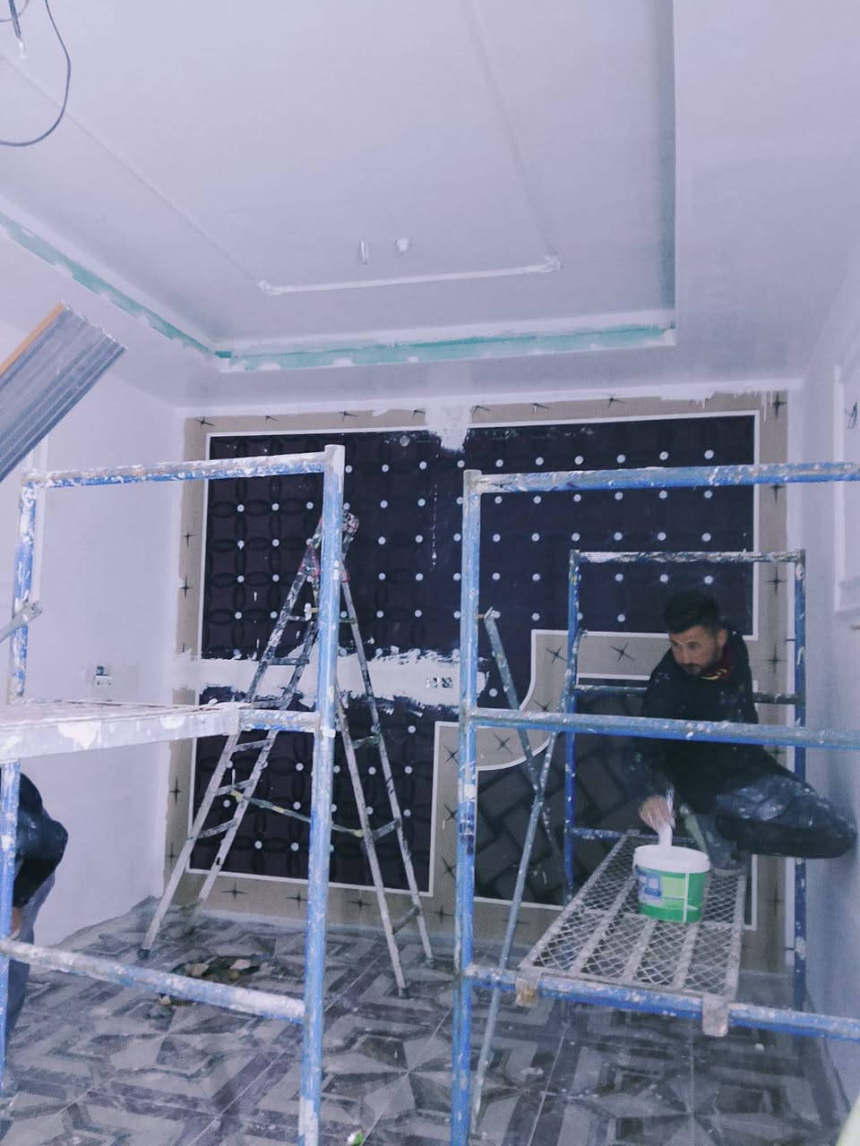 تم الإنجاز الحمدالله 
مضيف الاخ والأستاذ احمد شغل جبس بورد مغربي ديكور وضلع بلازمه مع سحبات 
في قريه الاسيود ان شاءالله ينال اعجابكم 
التواصل والاستفسار ع رقم.   ***********
ابو ايهم 🦅
