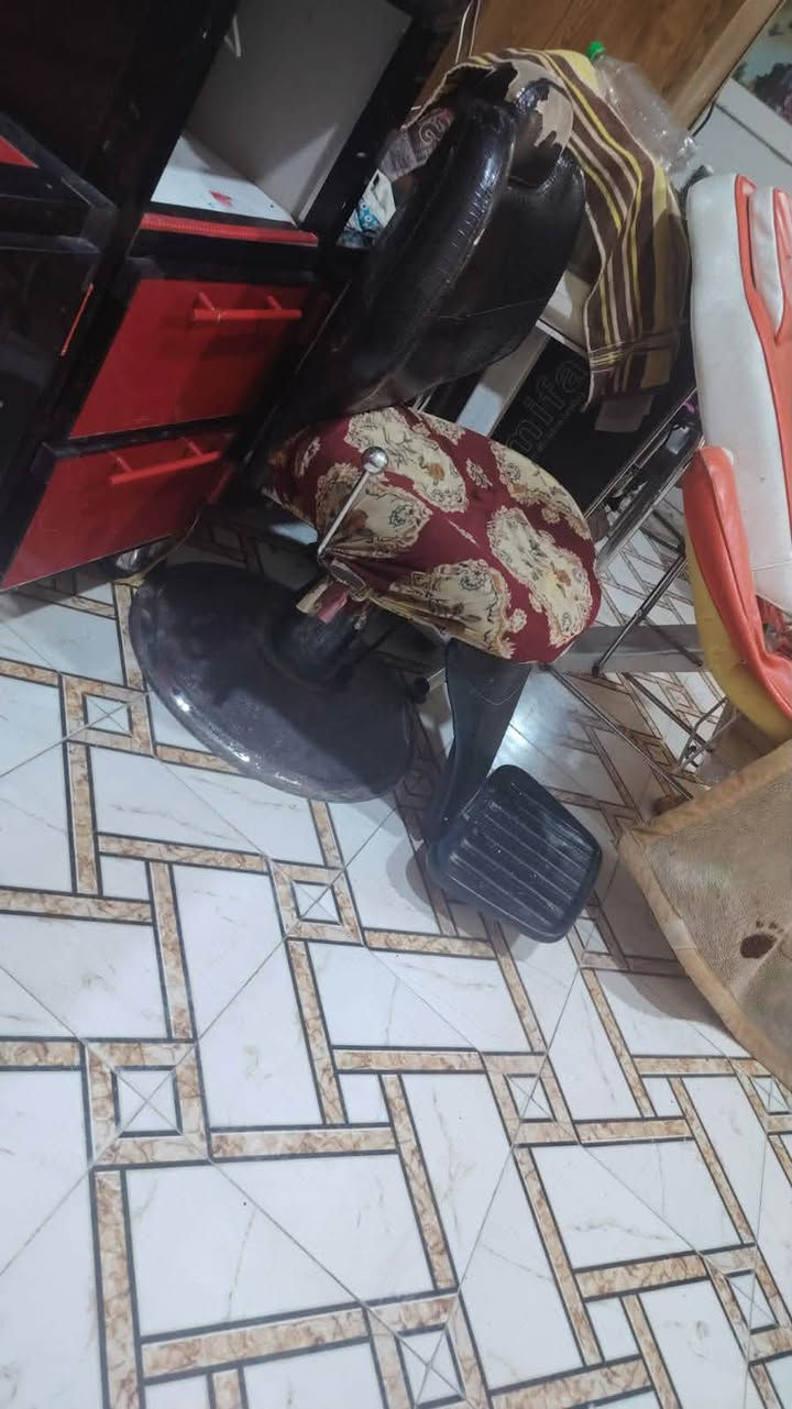 صالون للبيع مكانه حي متقاعدين للاستفسار انطي رقم


**إذا كنت صاحب هذا الإعلان وتريد حذفه لأي سبب، رجاءا أرسل رسالة إلى الدعم الفني**