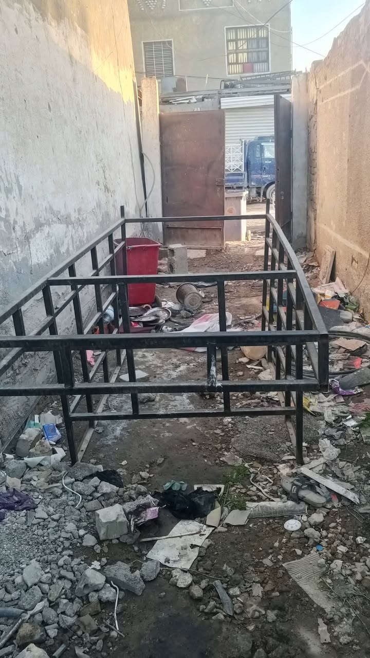 يا الله سلام عليكم عندي محجر عدل   مال صقر لبيع مكاني بغداد حي نصر سعر 100 ***********
