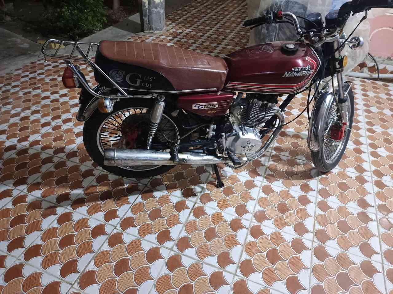 السلام عليكم دراجه لبيع نامه برو مودل 23 كفاله عامه اورق صولي شرط كهربيت كله شغاله دراجه جاهزه مكان رفاعي السعر 950 وبيه مجال
***********
