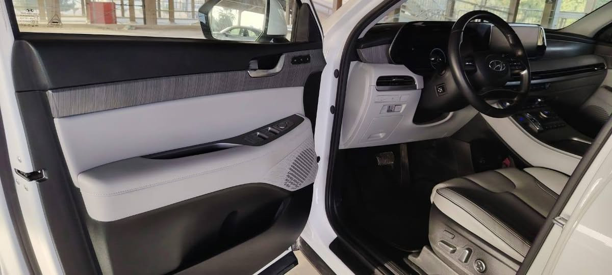 — هونداي باليسايد موديل 2024
اللون أبيض | وارد كوري مكفولة | رقم بغداد
📍 الممشى الحالي 17 الف
والسيارة بحالة ممتازة جداً
✨ المواصفات: ▪️ 7 ركاب VIP (مقاعد منفصلة)
▪️ داخلية جلد رصاصي فخم
▪️ تدفئة وتبريد للمقاعد الأمامية والخلفية
▪️ مقاعد كهربائية مع ذاكرة خزن
▪️ نظام صوت متكامل عالي الجودة
▪️ ستيرن تدفئة + هزاز مع شفتات تحكم كاملة
▪️ 5 كامرات 360دواره مع كامرة تسجيل 
▪️ لايتات زينون + LED خلفي + إشارات بالمرايا
▪️ بصمة تشغيل + بصمة أبواب
▪️ سايد بريك كهربائي + صندوق خلفي كهرباء (بصمة)
▪️ نظام نزول المنحدرات
▪️ تبريد خلفي ومكيف مركزي (3 مناطق)
▪️ محرك 6 سلندر سعة 3.8L
▪️ دخول ذكي وتشغيل عن بُعد
▪️ تحريك السيارة للأمام والخلف عن بُعد (Smart Parking)
▪️ أوتو هولد + أوتو ستوب
▪️ توقف ذكي
▪️ مثبت سرعة ذكي مع الحفاظ على المسار
اربع انواع قياده sports. Eco
Smart
Comfort
▪️ رادارات أمامي وخلفي وجانبي
▪️ حساسات أمامية وخلفية وجانبية
▪️ شحن وايرلس لجميع المقاعد الأمامية والخلفية
❄️ تبريد تدفئة
💰 السعر 395 وبيه مجال بسيط
للإستفسار اتصال ***********
