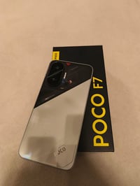 بوكو F7 • مقفل