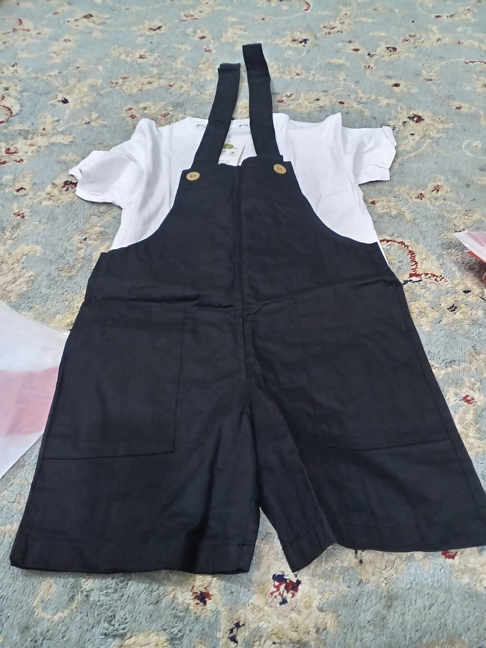 صباح الخير بنات بات بات فيتو من سنه ١٠ سنه سعر ٤ آلاف تريد كميه متوفر توصيل موجود لجميع محافضات ٥ آلاف


**إذا كنت صاحب هذا الإعلان وتريد حذفه لأي سبب، رجاءا أرسل رسالة إلى الدعم الفني**