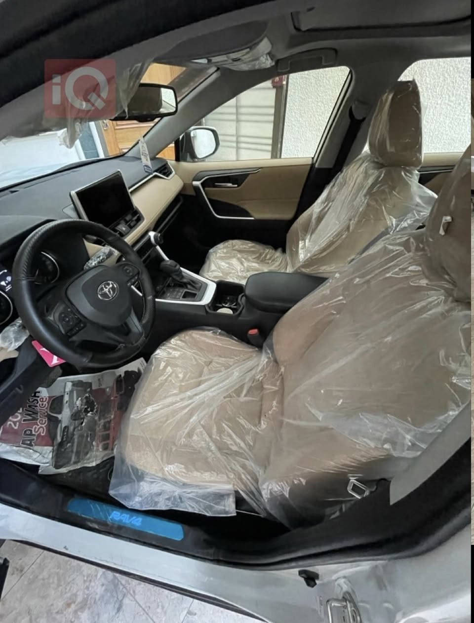 تويوتا راف فور
الموديل 2024 GR_Sport
محرك 2500 بانزين فقط 
العداد: 7000 كيلو متر 
وكالة SAS خليجية 
بدون صبغ 
العنوان چكوك_ معارض القزاز 
السعر 32500$
هـ: ***********
