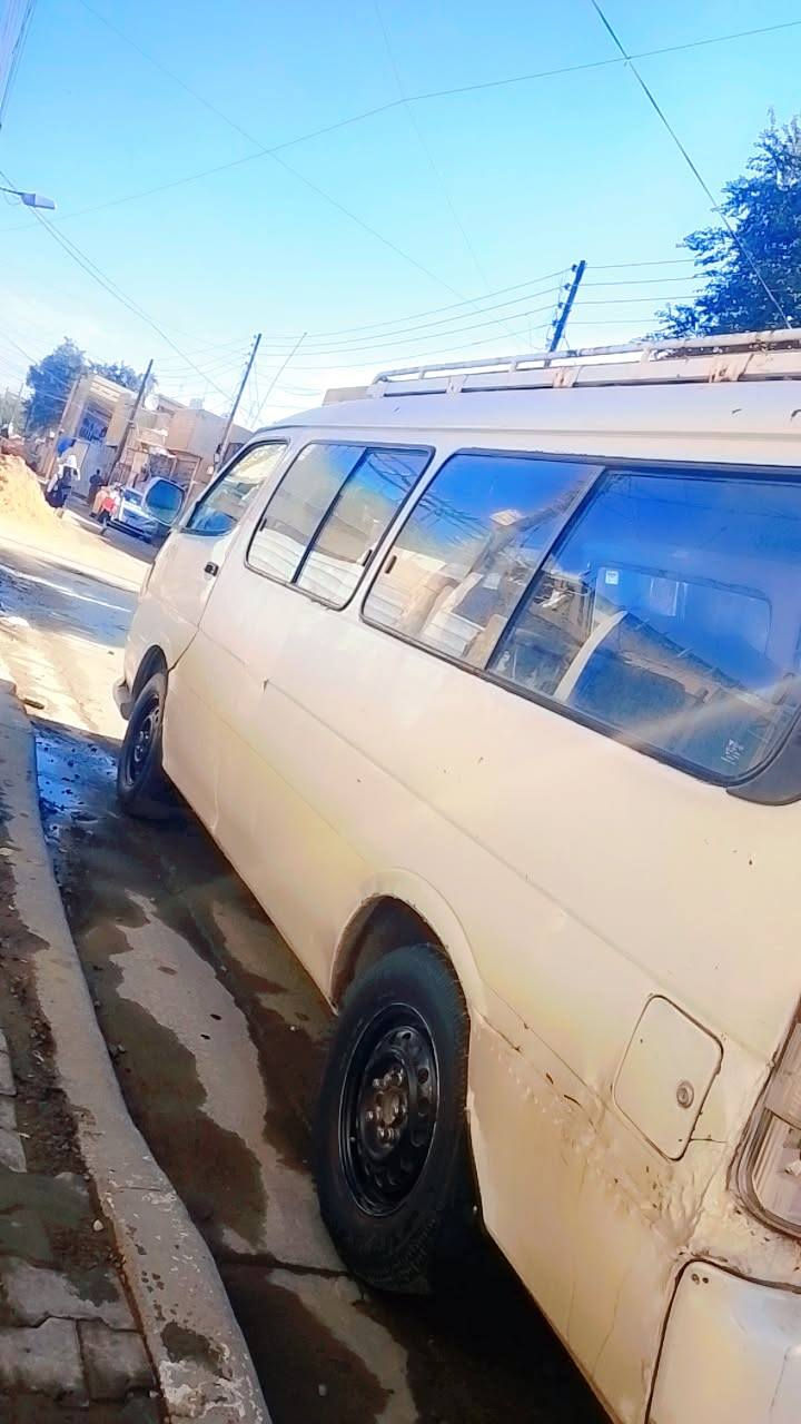 سلام عليكم فتون رقم واسط رقم احمر  مكينه وكير وكسن خير من الله بلاديه 2009 سنويه كارتونيه سياره جاهزه مابيه اي نقص تخم تاير نضيف صدر نضيف دوشمه حلوه عليه غرامات مرور وهيه2500ثنين ونص راعيه موجود سعر 25 مكان بغداد الحسينية رقم *********** بي واتساب هم
