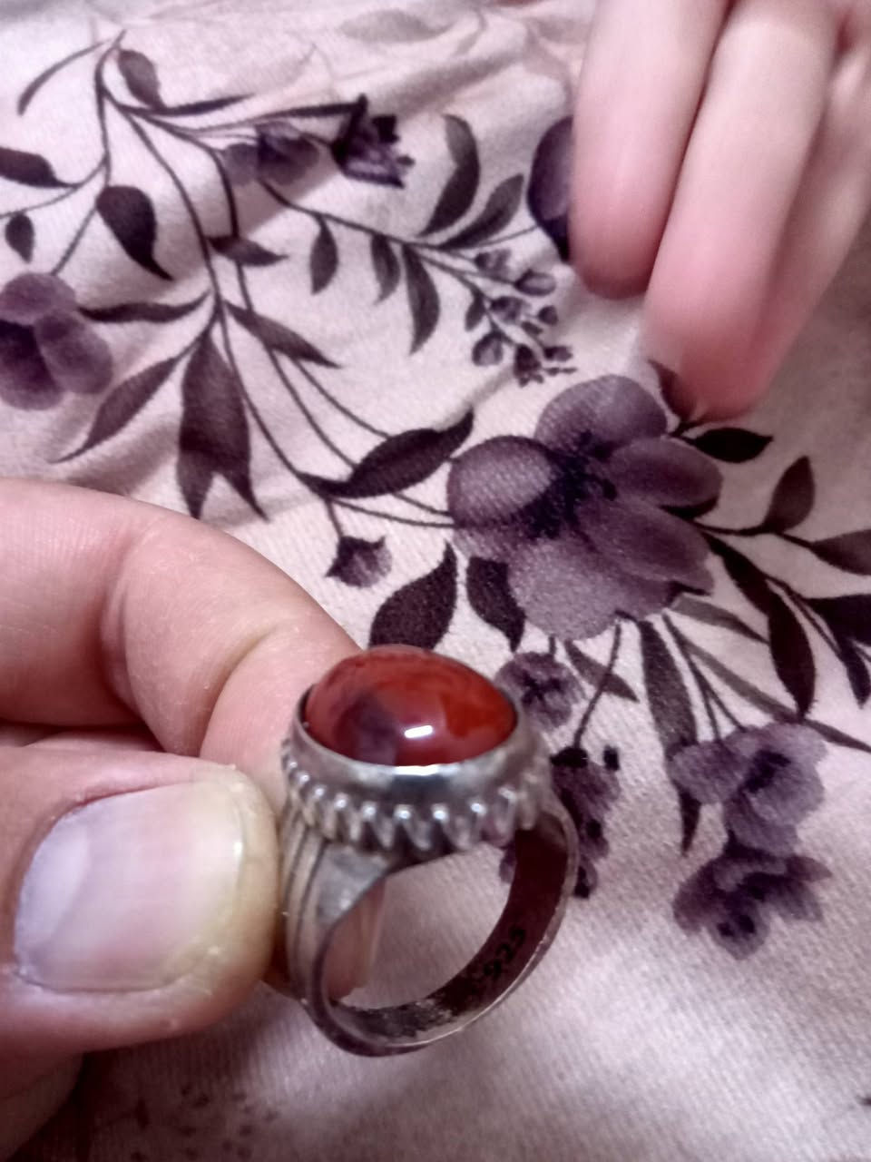 فضه للبيع عيار 925 قيم واخذ


**إذا كنت صاحب هذا الإعلان وتريد حذفه لأي سبب، رجاءا أرسل رسالة إلى الدعم الفني**