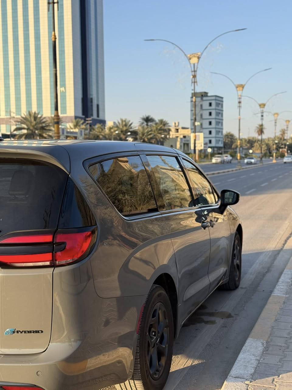 سلام عليكم
🔥 إعلان للبيع 🔥

للبيع كرايسلر باسيفكا هايبرد بلك ان موديل 2023

سيارة عائلية فخمة واقتصادية جداً بالوقود، بحالة ممتازة جداً وقريبة للوكالة.

✔️ محرك هايبرد اقتصادي وقوي

✔️ استخدام خفيف واهتمام كامل

✔️ شاشة كبيرة + كاميرات + حساسات

✔️ أبواب سلايد كهربائية

✔️ تقنيات أمان حديثة وراحة عالية

✔️ سيارة عائلية مريحة للسفر والمشاوير الطويلة 

السيارة كفالة من الصبغ وجاهزة للفحص بأي مكان.

حادثها فقط بارد بالجاملغ الأمامي .

اللي يبحث عن سيارة عائلية فخمة واقتصادية، هاي فرصة ممتازة.

💰 السعر مناسب وقابل للتفاوض للجادين فقط.

📩 التواصل خاص.

 

📏 ماشية: 23 الف ميل 

‬***********

***********

وتساب موجود
مكاني كربلاء
