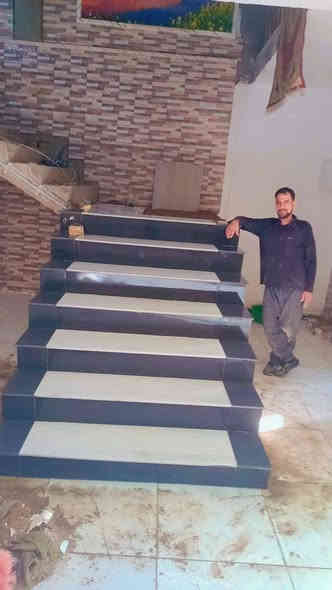 سلام عليكم خلفه سراميك شغل درجه اوله متفرغ حالين
***********
