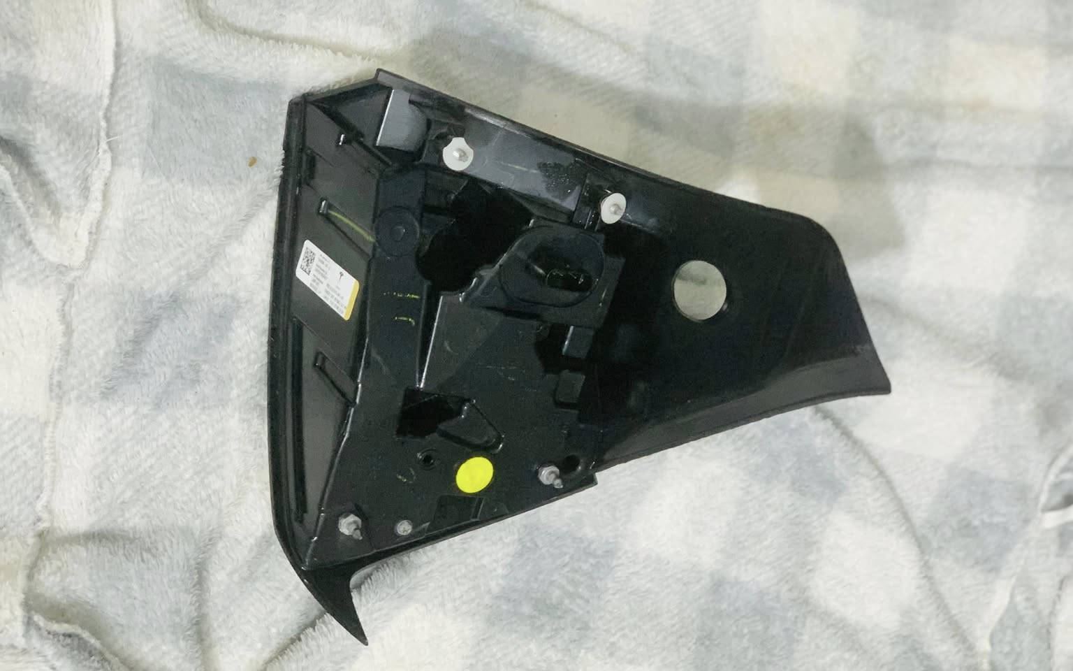 لايت تيسلا +بك لايت
سعر 300 دولار وبيهن مجال


**إذا كنت صاحب هذا الإعلان وتريد حذفه لأي سبب، رجاءا أرسل رسالة إلى الدعم الفني**