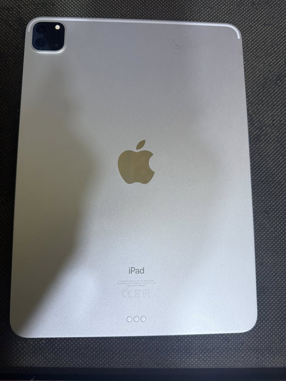 سلام عليكم
للبيع ايباد 11 M2 ذاكره 512 مسويله تخطي 

حط سعرك واني اجاوبك


**إذا كنت صاحب هذا الإعلان وتريد حذفه لأي سبب، رجاءا أرسل رسالة إلى الدعم الفني**