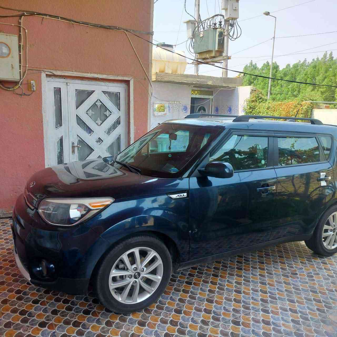 سلام عليكم صول 19محرك2000جي دي اي حادث خلفي بسمي رقم واسط السع115 الاستفسار اتصل
‏‪***********‬‏
