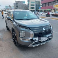 مسيوبيشي اوتلاندر 2022 se ماشية ٨٢ الف  وارد امريكي  رقم بغداد تحويل م...