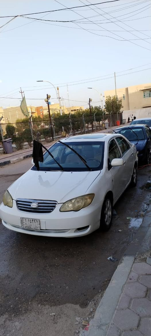 . تBYD F3 كير عادي مكينه كير كفاله مصبوغه عام جماليه تبديل جاملغ وتصليح الدوس السعر 40 وبيها مجال عنوان ناصريه حي العسكري ***********
