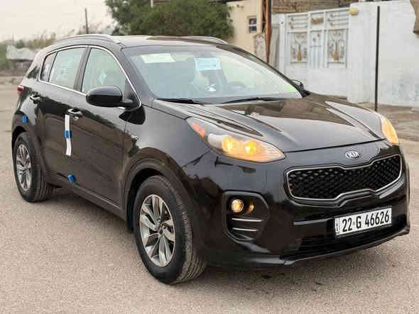 #للبيع كيا سبورتج موديل 2018 لون اسود ملكي بدون حادث السياره كلين بدون بس جاملغ امامي ولباقي لا صبغ  ولا شخوط ولا تكحيل ولا تبديل بشرط السونار شواصي ولغود مكفولات كير ومحرك 2400 رقم شمالي الدولي الجديد ب اسمي شخصيآ تريد تحويل وكاله ثاني يوم هزه وفحص جديده سنويه جديده لحد 2030 يعني سياره ما عوزها مصرف ربع دينار جاهزه تخم تايرات جديد صدر جديد سياره مال بيت ع ايدي وما بيها نقص جاهزه داخل لونين بيجي واسود شاشه كبيره وكامره فول تحكم ستيرن كشنات تتفئه فورويل سبايدرات بلاديه جهتين كروز مثبت السرعه مانع الانزلاق قطعتين تبريد مركزي منفصل نضام صعود ونزول منحدرات مود درايف ثلاثه انضمه قياده سبورت وسمارت وايكو اقتصاد البانزين وبعد بيها مواصفات اكثر / مكان السيارة بغداد-الرصافه  #للاستفسار الاتصال على الرقم *********** وبيه واتساب #السعر_155 مجال بسيط
