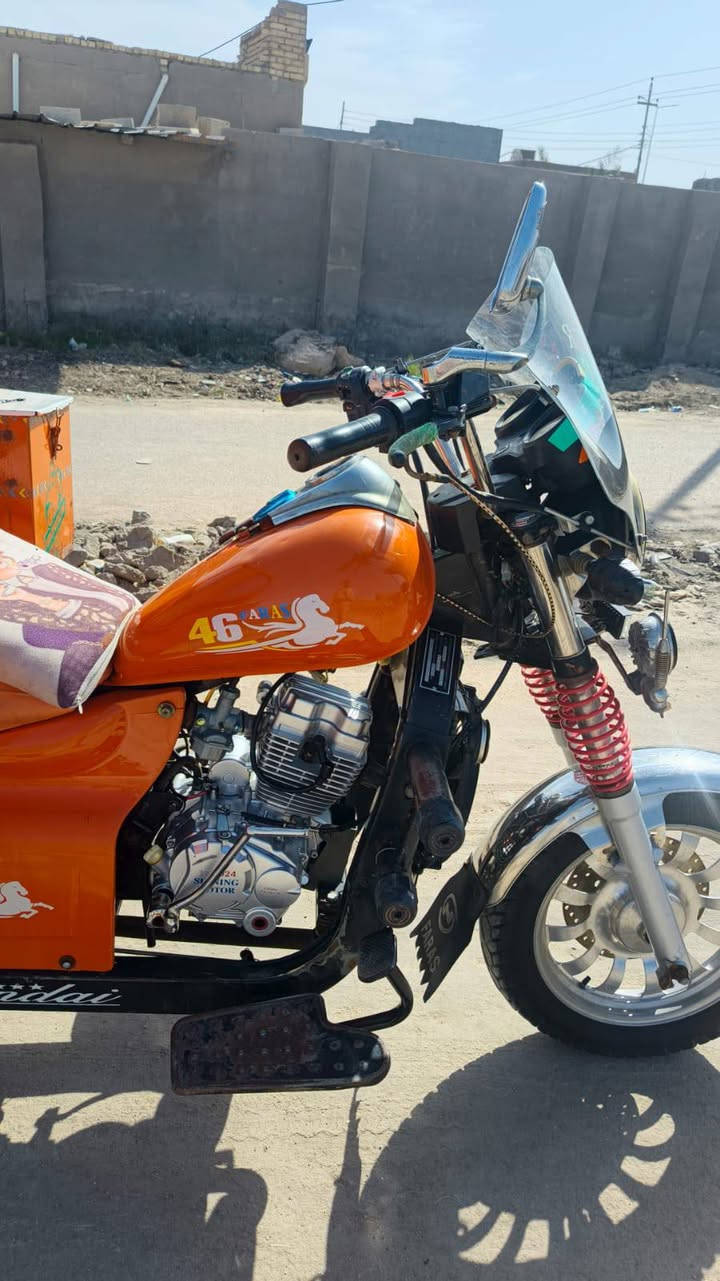 سلام وعليكم  ستوته فرس للبيع
نضيفه ما نقصه اي شي مديل 2022 مكينه نضيفه تايرات كهربايات كله شقاله السعر 2400 وبيه مجال قليل 
العنوان البصره الدير ناحيت النشوه 
رقم الهاتف ***********
