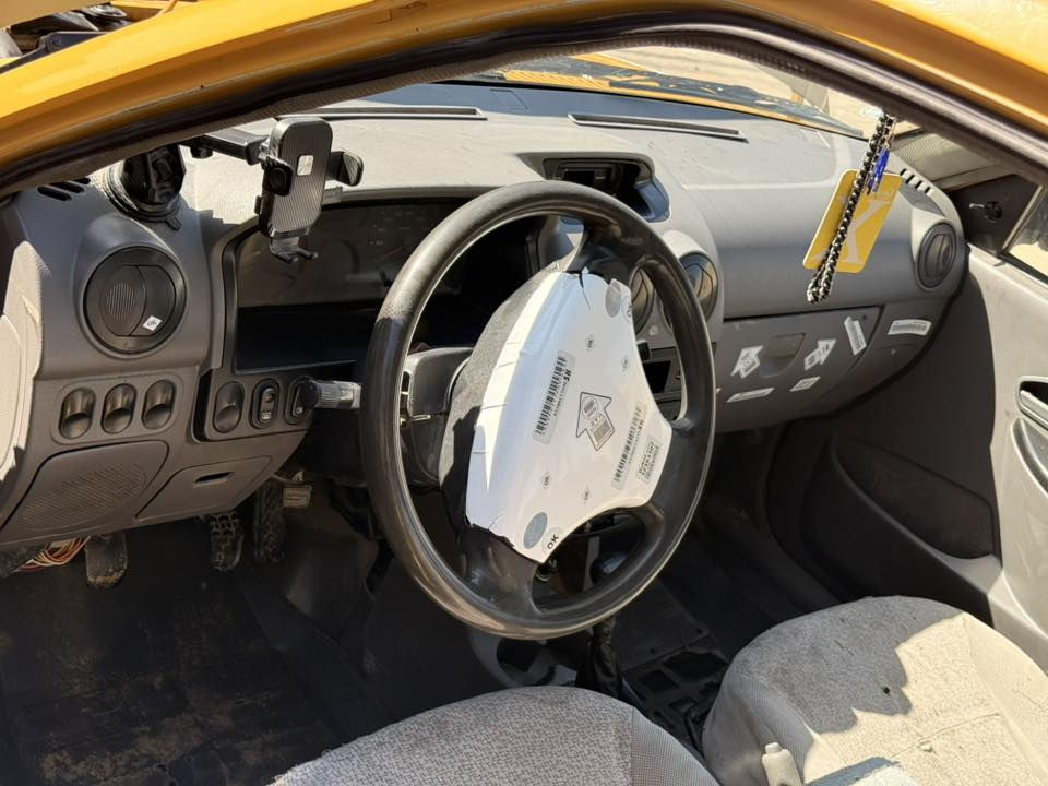 سلام عليكم. سيبه للبيع مديل 12 مكفوله كير ومكينه ول كشر شوف العين تخم تايرجديدالسياره بسمي مشروح وطني السعر 27.   وبيه مجال كربلا امن الدخلي الرقم ***********
