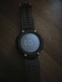 ساعات يد • توصيل وطني • كل قطعة