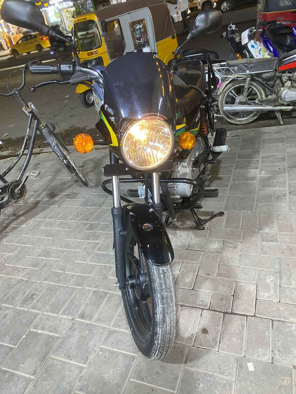 بوكسر كلاسك للبيع موديل 22 بعده زيرو اخت الجديد 
أوراق أصول المصطفى شرط الترقيم

بغداد مدينه الصدر السعر 1700وبيها مجال

رغم الهاتف ***********
