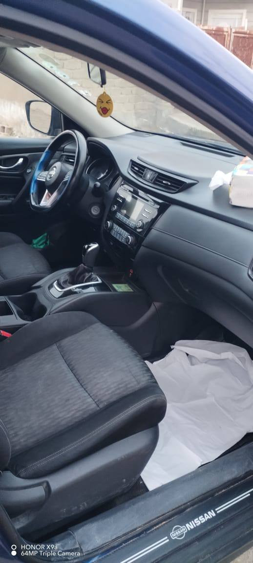 روج موديل 17 رقم دولي شمالي صاحبهة بالدور السيارة جدا نظيفة ضرر نص باب خلفي صبغ بدون دواخل السعر 145 وبيهة مجال للشراي عنوان قضاءالدور 
***********
