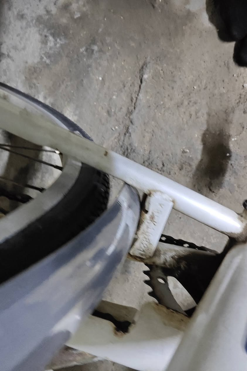 سلام عليكم
بايسكلات عدد3
اذا ابيع شلع كلهن ب200قفل وذا تردون واحد تعالو خاص 
مكان بغداد دورة ❣️🌹


**إذا كنت صاحب هذا الإعلان وتريد حذفه لأي سبب، رجاءا أرسل رسالة إلى الدعم الفني**