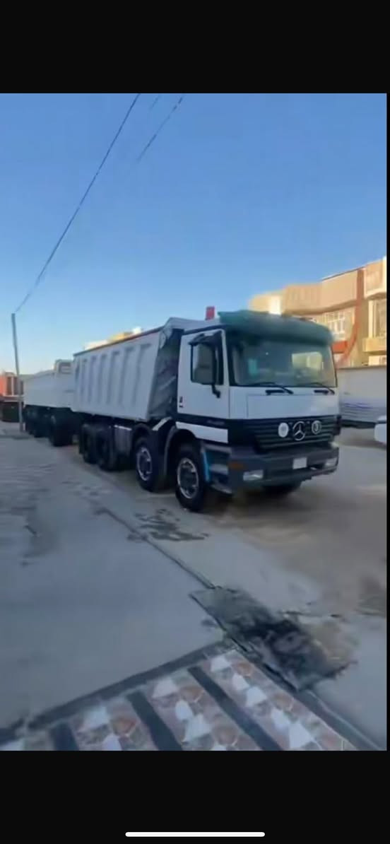 السعر ٥ ونص وبيه مجال قليل اكتروز للبيع موديل ٢٠٠٢ بموديله رقم نكليزيً ايطاليهُ حجم ٤١/٤٦ مكفوله من الصبغ كير فتيس بس الرأس مكان بابل الاستفسار ***********
