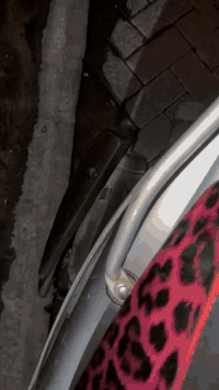 السلام عليكم دراجه منغولي للبيع مكينه كفاله عامه اذا مفتوحه ترجع كابرتير بلادي سلف شغال فقط دشلي ناقصه كفرات بلاد دراجه نضيفه وعليها ترتيبات بصيطه قبق فلاوين وقطره ودبل وكشن السعر 400 وسهله للشراي الرقم*********** خاص ماكو
