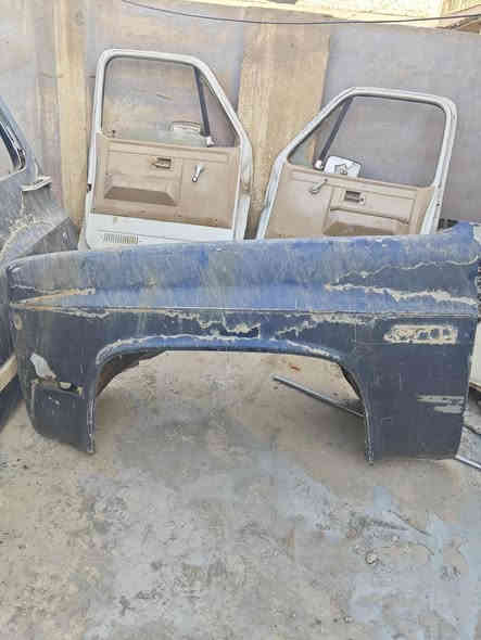 السلام عليكم غراض سيارة شوفرليت موديل ثمانينات مكان الكوت السعر مليون ونص قفل للاستفسار اتصل ***********
