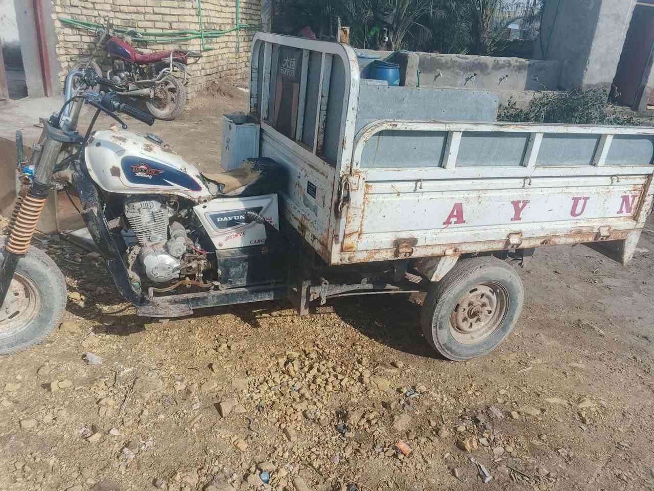 سلام عليكم  ستوته للبيع موديل 14السعر 700. ستوته جاهزه مكينه كير اكسن ظفيره دبلات كله جديد  ملاحظه  الستوته ادوات  ولي شراي يتصل  لا يجي خاص  ويشلع گلبي ادوات كوم حديد المكان ناصريه غظاء سيد دخيل  ***********
