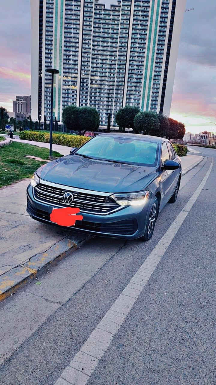 چیتا 
مودیل 2023 
گێر عادی 
مواسەفات 
شاشە 
بەشمە 
گێج ئەلکترۆنی 
لێدرانی تەنها 3 جێگا ساردە کووتە 
بێ بۆیاغ 
سعری 115 وەرەقە 
سێ مانگ کاتی هەیە 
شوێن هەولێر 
***********
*********** أربيل, العراق
