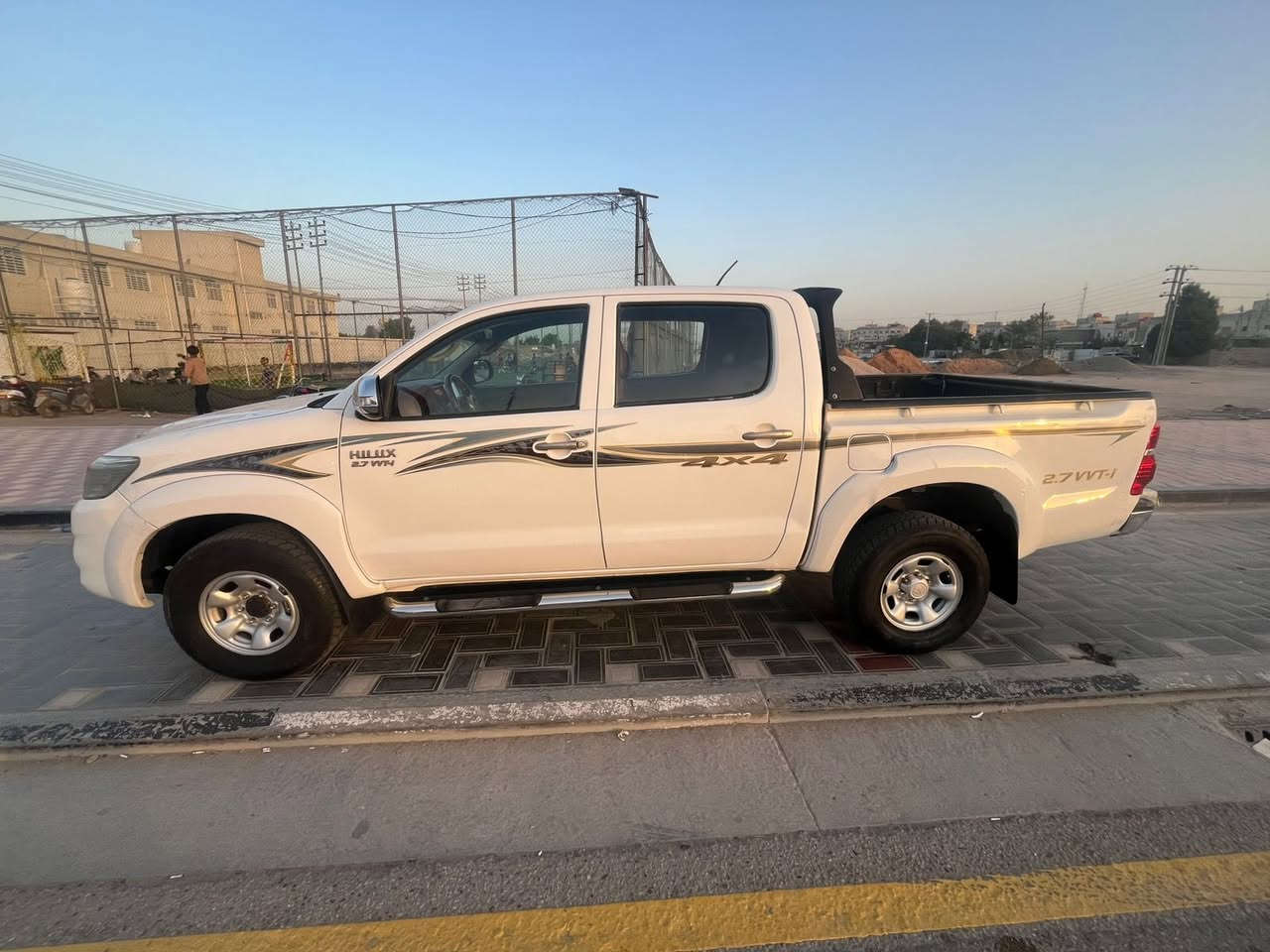 هايلوكس ٢٠١٣ كفاله عده جاملغ بارد 
رقم بغداد تحويل مباشر 
كير ومكينه خير من الله 
تخم تاير جديد 
السعر ٢١٤ وبيها مجال قليل 
العنوان كربلاء/ ‭٠٧٧٢ ٣٦٨ ٠٦٤٩‬
