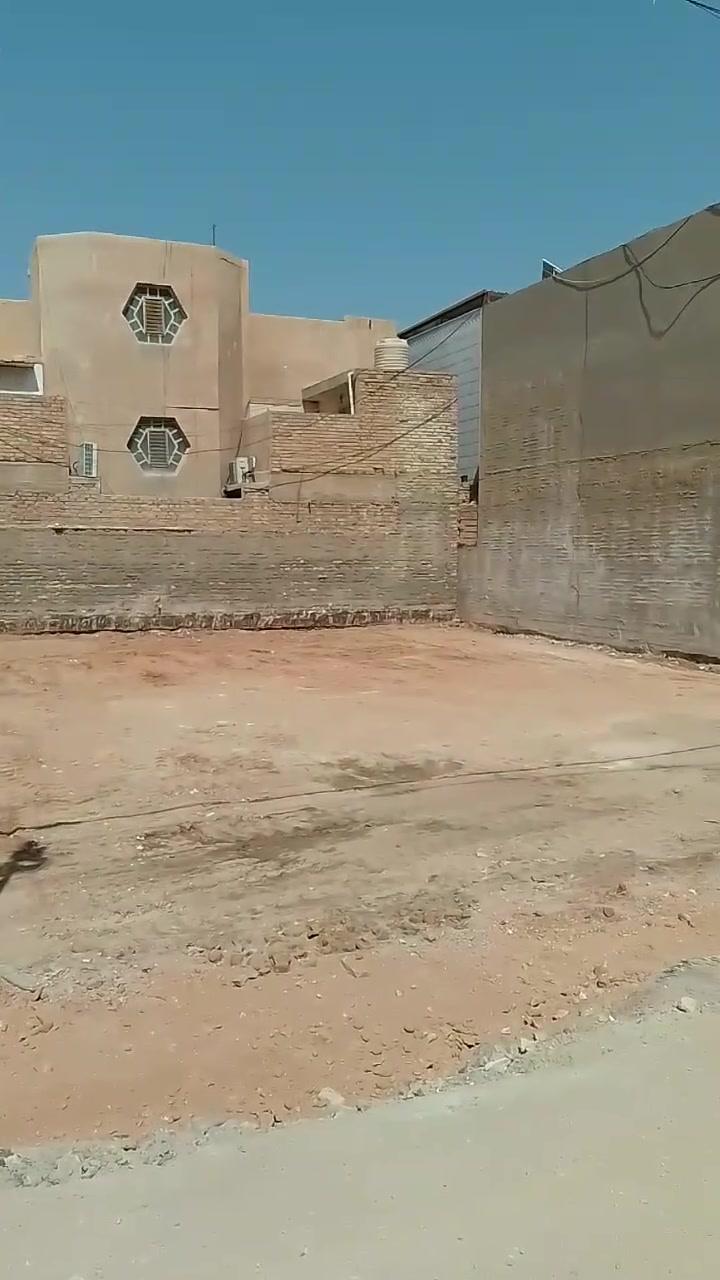 السلام عليكم نعمل بالتفليش البيوت القديمه والترميم وقص الرباطات والتفليش الارضيه ***********
