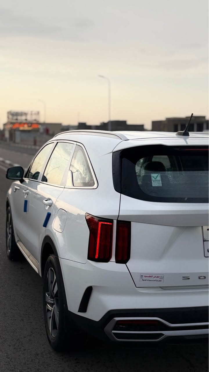 السلام عليكم كيا سورنتو موديل 2021 خليجي 6 سلندر رقم اربيل تحويل او وكاله مواصفات بصمه تشغيل بصمه ابواب صندوق خلفي كهرباء حساس امامي خلفي تشغيل عن بعد كير ماوس  7 راكب كفاله ضربه وتبديل وصبغ وبارد ماشيه 62KM جديده السياره. 
السعر :268
العنوان: بصره 
رقم الموبايل:*********** البصرة, العراق
