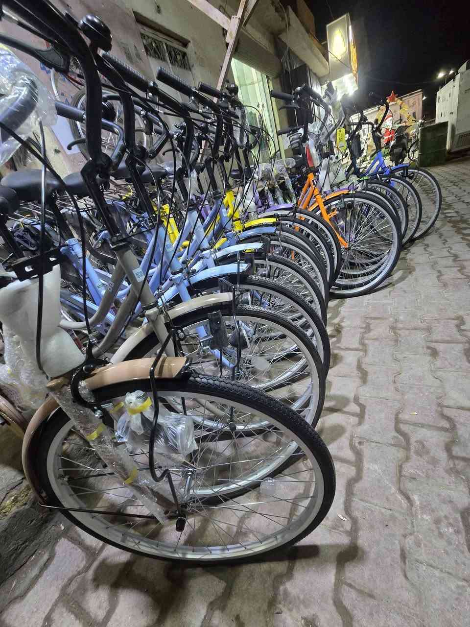 تم وصول باسكلات مديل ٢٢ نوع بيدي حجم ٢٦ مع شبجه عضم اصليه سعر ١٣٠ ألف عنوان السماوه  الحيدريه قرب افران العامل ***********
