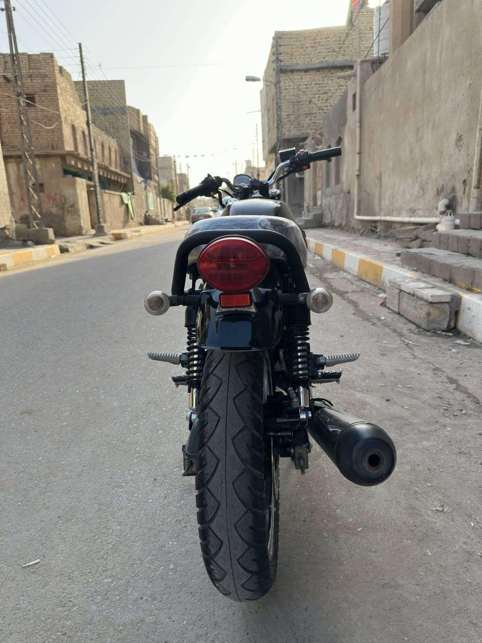 دراجه دايون لايتي 
مديل 2022
لون اسود طافي 
دراجه نضيفه شرط الفحص 
عنوان، سوق الشيوخ الاسماعيليه الاولى 
رقم الهاتف، ***********
