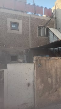 بيت للايجار في بغداد البياع مقابيل كراج البياع بيت يحتوي عله ٥غرف وحما...