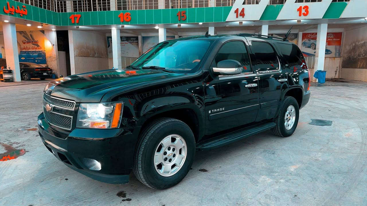 تاهو 2008 LTZ  سياره نضيفه كلش السعر 90وبيهه مجال العنوان البصره السياره جاهزه ***********
