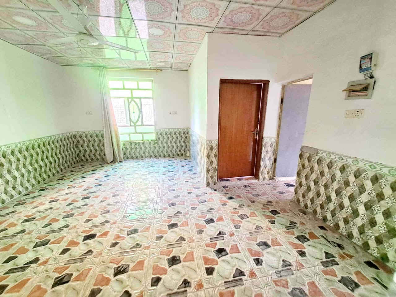 دار للايجار في منطقة البطاط قرب جامع الامام علي 3 غرف نوم شارع فرن صمون البطاط رقمي  ‏‪***********‬‏
