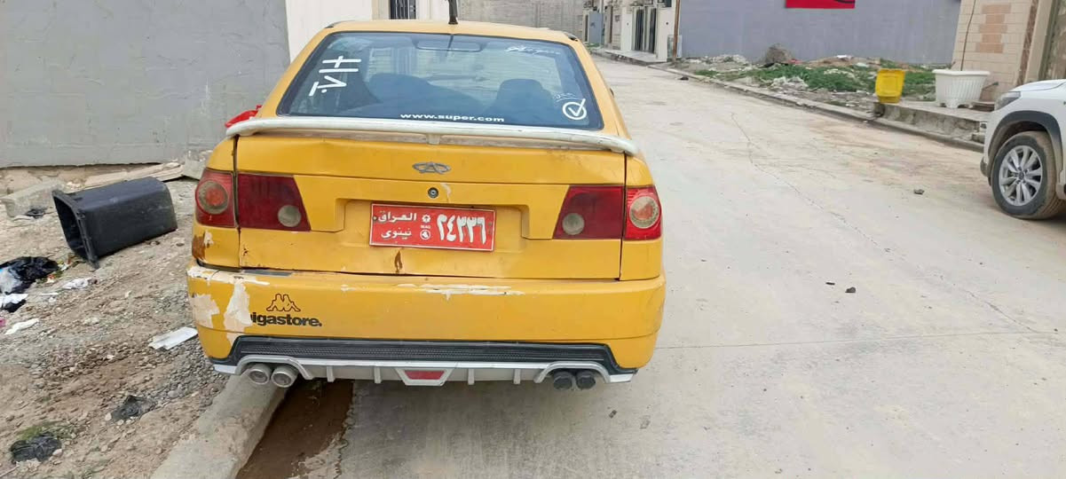 كوين. 2008 هيئة 500 الف 
شرط التحويل 
ضرر باب السائق فقط وبيه طخة خفيفة بالصندوق 
سعرها 22 وبيها مجال قليل 
***********
***********
