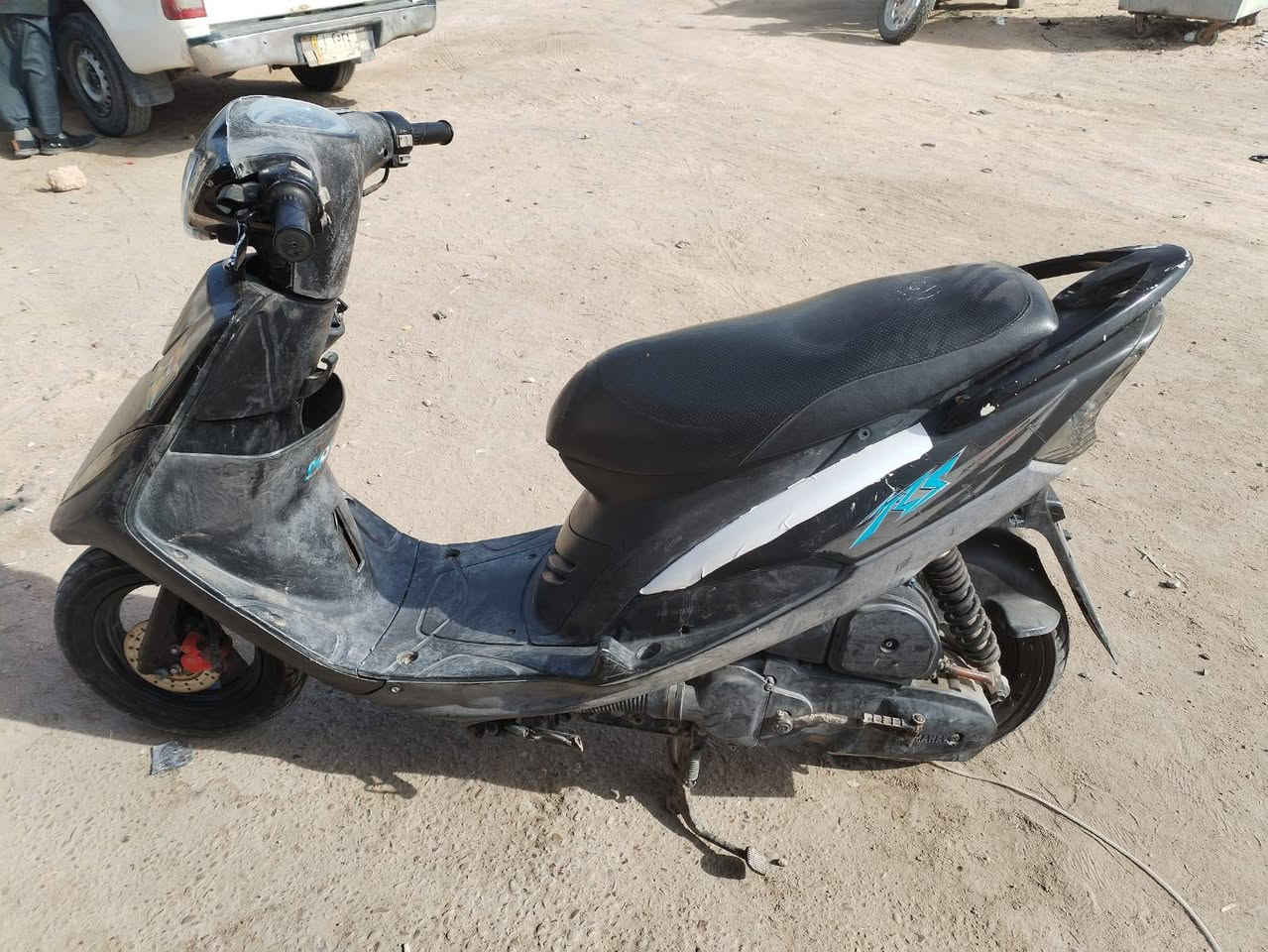 ماكس حاويه للبيع سعر مليون وميه مكلف بالنشر هذا رقم صاحبها ***********
