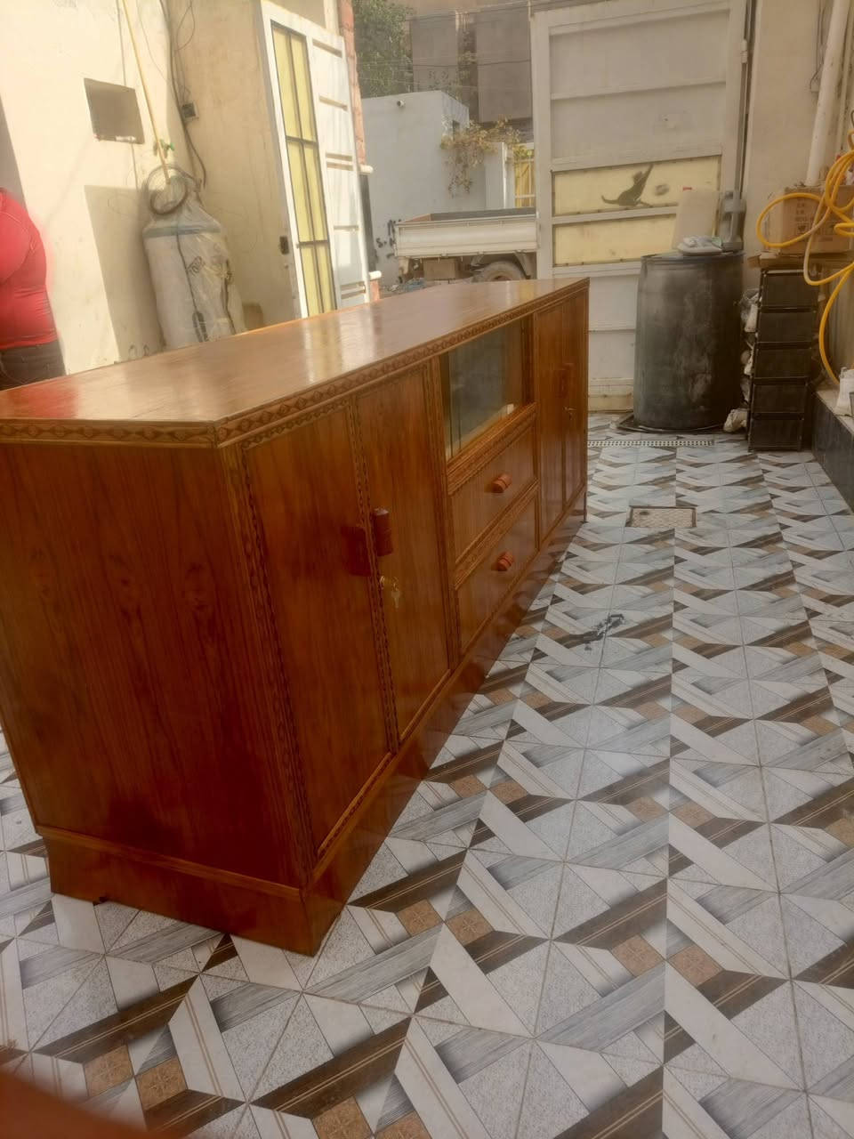 اخوان بوفيه مترين ونص للبيع نجارة تزغام جديد 165مع توصيل بابل عوفي ***********.   ***********وتساب فقط
