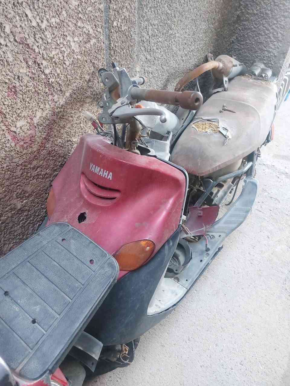 كوووم حديد..ب٢٠٠ ألف...الشعب***********
