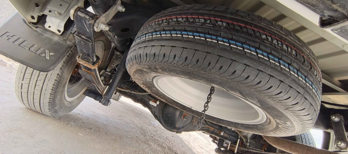 سلام عليكم تيوته هايلوكس موديل 23كويتي السياير مكفولة كفاله عامه مكينه جديد ما مفتوحه بحالت الشركه رقم ذي قار نكليزي تحويل ثاني يوم ول مواصفات معروفه مكان ناصرية الغراف لاستفسار عله رقم ***********
السعر 305 الشطره, ذي قار
