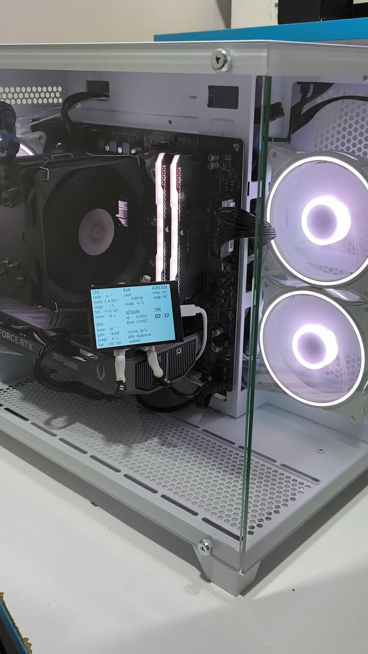 تجميعه جديد وكل قطع براندات قويه 
تجميعه للبيع كل قطع جديد 
المعالج: RYZEN 7 5700X
الرام: 32/ 3200/2X16 كورسير
المذربورد: B550M AORUS ELITE 
كارت شاشة: RTX 5060 8G OC
البورسبلاي: 750W من براند محترم
التخزين: m.2 512 
مبرد معالج : من براند كلش قوي وتكدر تشوف الحرار 29 
وعندك كارت شاشه ب وضع الخمول حرارة 23
واذا تحت ضغط 58 للعلم جديد ممفتوح ولا متعوب 
الكيس: ابيض مع ثلاث فانات تكدر تتحكم RGB
سعر : 1300
للعلم كل قطع الي ذكرتهن جديد ومن براندات قويه  مع كراتينهن
تجي ويها شاشه معلومات مجانا 
للتواصل وتساب 
***********
