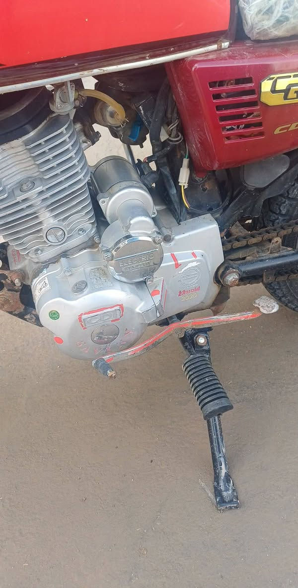 دراجه سيفان اللبيع موديل 20 كلك وراق ضايعه مكان بابل ناحيه النيل السعر 425 و بيه مجال الاستفسار ***********
